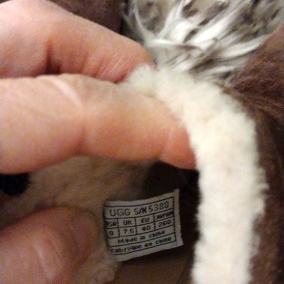 UGG Sheepskin Clogs Slides Slippers - Picture 11 of 13